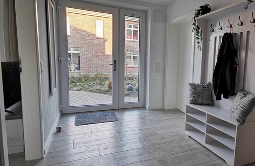 Lunden Apartment | Barrier-free vacation apartment near the North Sea