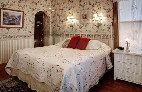 Seneca Falls Bed & Breakfast | Barrister's Bed & Breakfast
