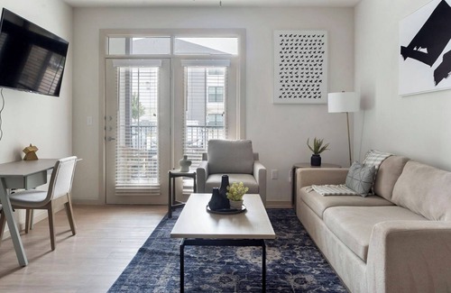 Pflugerville Apartment | Barsala l 1BD, fully-furnished, w/fast Wi-Fi