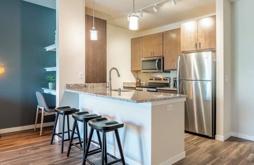 Cary Apartment | Barsala l Trendy 1BD Escape: Full Kitchen & Scenic Views