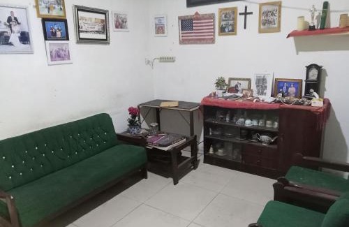 Medan House | Bartholomew room