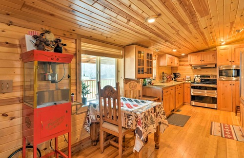 Bartlesville Cabin | Bartlesville Cabin w/Pool, Hot Tub & Trampoline!