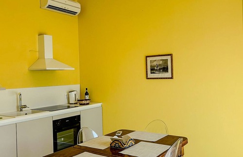 Mazzarino Apartment | Bartoli Estate - Agave Apartment