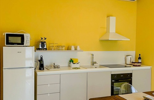 Mazzarino Apartment | Bartoli Estate - Agave Apartment