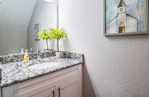 Bartow Condo | Bartow Experience