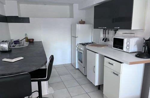 Olivese Apartment | Bas De Maison
