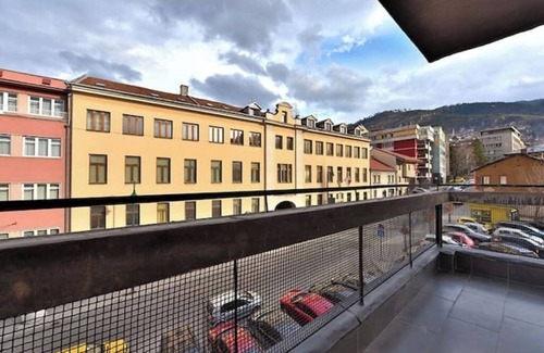 Old Town Apartment | BASC Modern 2