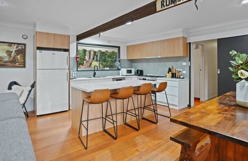 Sawmill Settlement House | Basecamp Sawmill - A Perfect Country Cottage