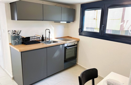 Kavala Apartment | Basement Apartment
