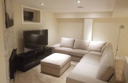 Winnipeg House | Basement Suite on Osborne