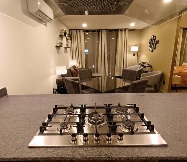 Irapuato Apartment | Basento Deluxe Apartment with parking pool gym padel