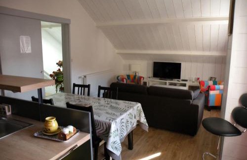 Orcival Apartment | Basilic, 4 pers. Villa Saint Antoine, Orcival, Sancy Auvergne