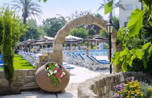 Paphos Apartment | Basilica Holiday Resort