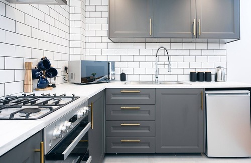 High Peak Cottage | Basin House - UK45208