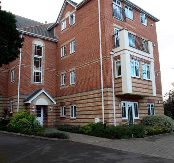 Basingstoke Apartment | Basingstoke Apartments - Westlands House, City Centre, Home-From-Home