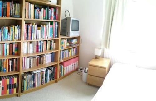 Basingstoke House | Basingstoke Townhouse