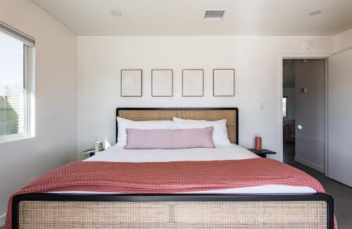 Yucca Valley House | Basketball l Modern l Cold Tub - Lotus Lane