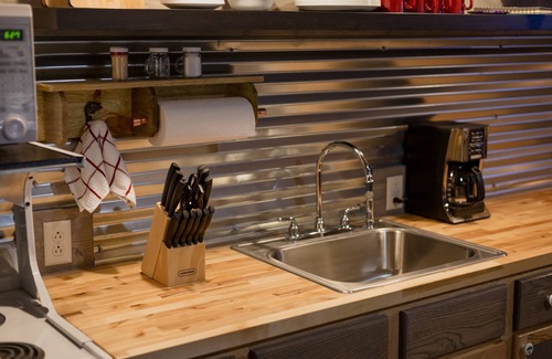 Whittington Cabin | Bass Cabin: Fully Furnished Lakeside Cabin. Nicely decorated for comfort.