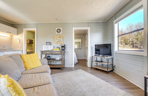 Cape Fair Cottage | Bass Fishing Paradise: Cottage on Table Rock Lake