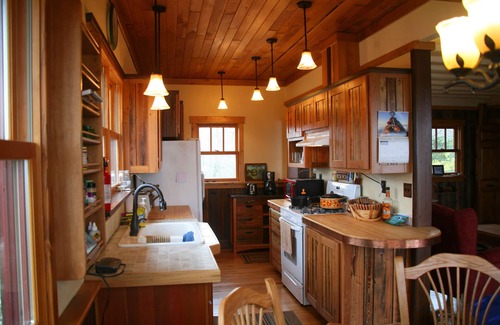 Rochert Cabin | Basswood at Cotton Lake-A Wonderful Vacation Destination