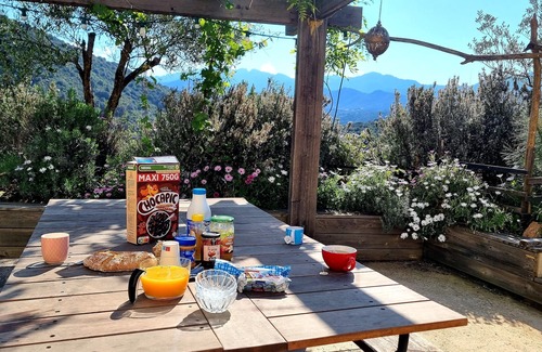Ocana Villa | Bastelicaccia, Beautiful Family House haven of peace between sea and mountain