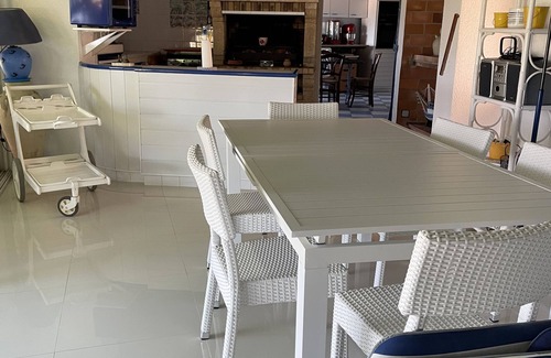 Bastelicaccia Apartment | BASTELICACCIA GARDEN APARTMENT PRIVATE POOL