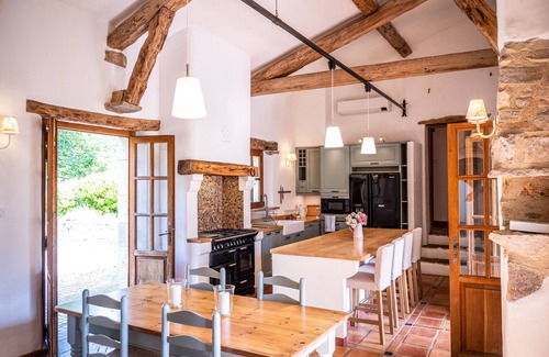 Cordes-sur-Ciel Villa | Bastide de Cordes sur Ciel - Heated pool - Park