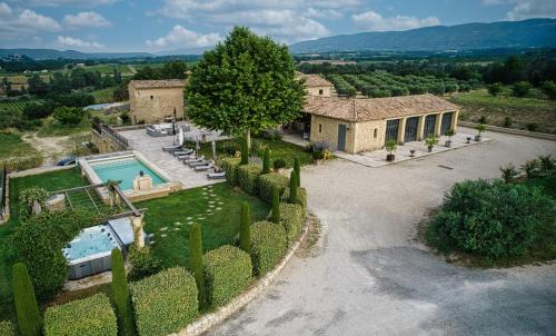 Ansouis Bed & Breakfast | Bastide Saint Maurin
