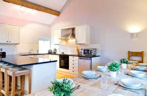 Hurdlow House | Bat's Belfry