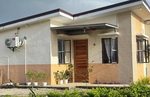 Tanauan City House | Batangas Bliss Cozy Home