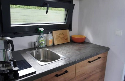 Thierache Sambre et Oise Boat Rental | Bateau Comfortable sur L'eau