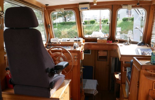 Meaux Boat Rental | Bateau Spicy - Unusual stay on the Marne River
