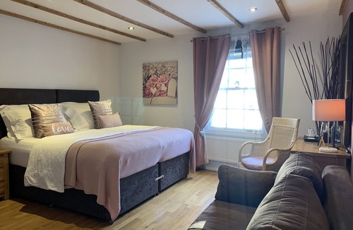 Chard Bed & Breakfast | Bath House Hotel