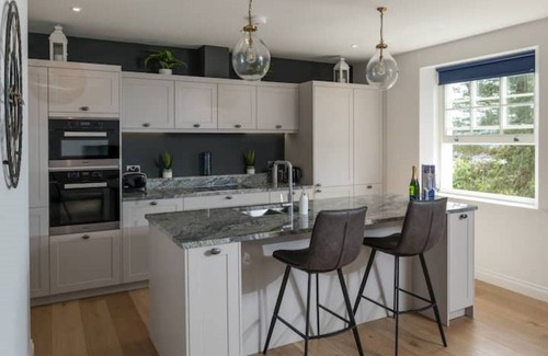 Bath Apartment | Bath Penthouse with amazing views and lift access