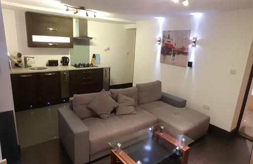 Swindon Apartment | Bath Road Apartments