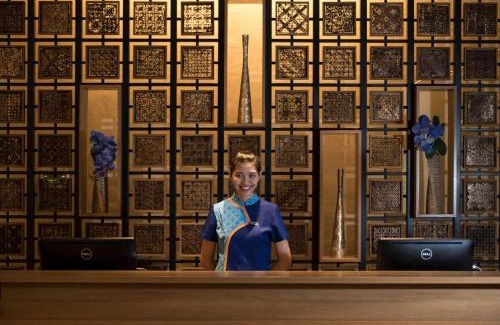 West Cirebon Hotel | BATIQA Hotel Cirebon