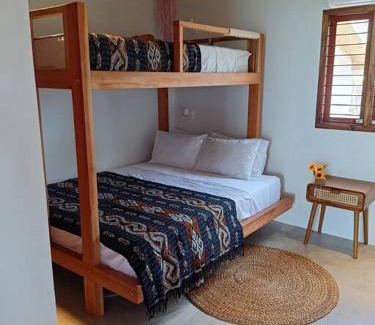 Hu'u Villa | Batu Bulat Villa Lakey Peak