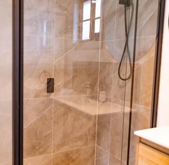 Naracoopa Hotel | Baudins Accommodation