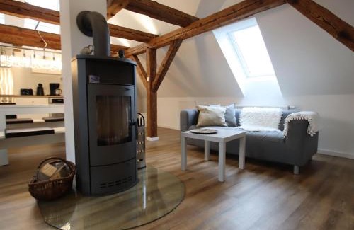 Barkhagen Apartment | Bauernhaus am Plauer See mit Kamin