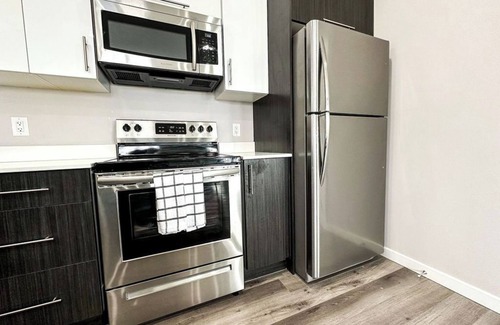 Thunder Bay Apartment | Bay Area Flats 201 - Coastal