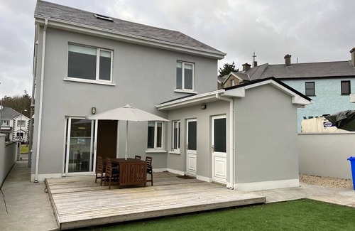 Spiddal House | Bay Area House is a perfect base to tour Connemara