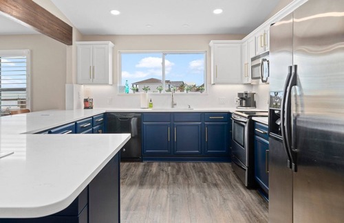 Rockport House | Bay Bliss | Private Pool + Lighted Dock!