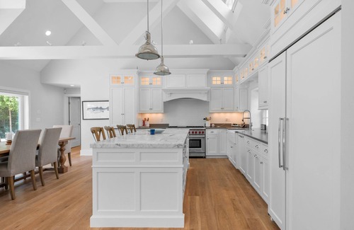 Centerville House | Bay Breeze Escape—Pool, Game Room & Views