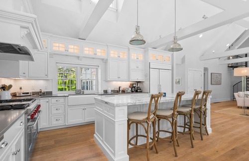 Centerville House | Bay Breeze Escape—Pool, Game Room & Views