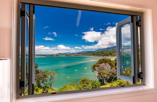 Kaiteriteri House | Bay Breeze - Stephens Bay, Kaiteriteri Home