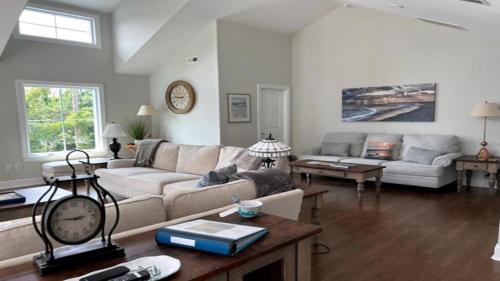 Villas House | Bay Breeze