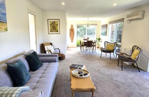 Point Lonsdale Apartment | Bay Bright