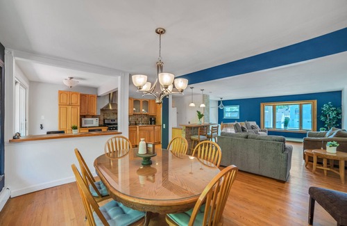 Bay City House | Bay City Getaway: Springtime Serenity by Saginaw Bay: Your Perfect Family Getaway
