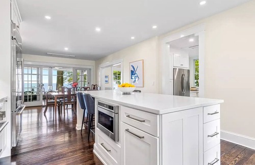 Magnolia House | Bay Cliff: Vacation on the Eastern Shore