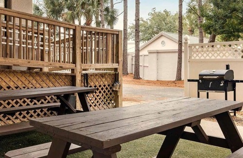 Sandestin Condo | Bay Club II- Destin Family Getaway!